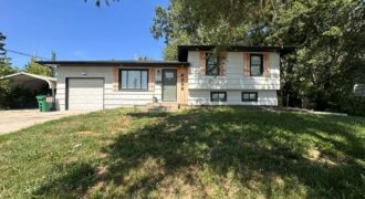 6208 NE Antioch Road, Gladstone, MO 64119