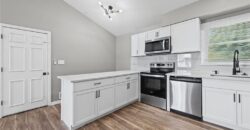 6208 NE Antioch Road, Gladstone, MO 64119