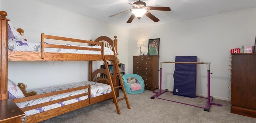 10313 N FISK Avenue, Kansas City, MO 64154