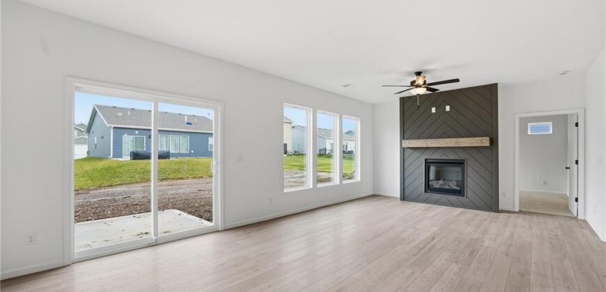 3048 NW 96th Terrace, Kansas City, MO 64154