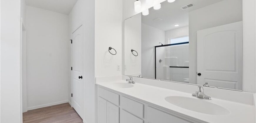 3048 NW 96th Terrace, Kansas City, MO 64154