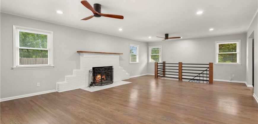 4157 N Cleveland Avenue, Kansas City, MO 64117