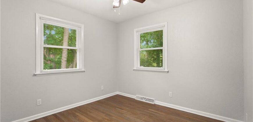 4157 N Cleveland Avenue, Kansas City, MO 64117