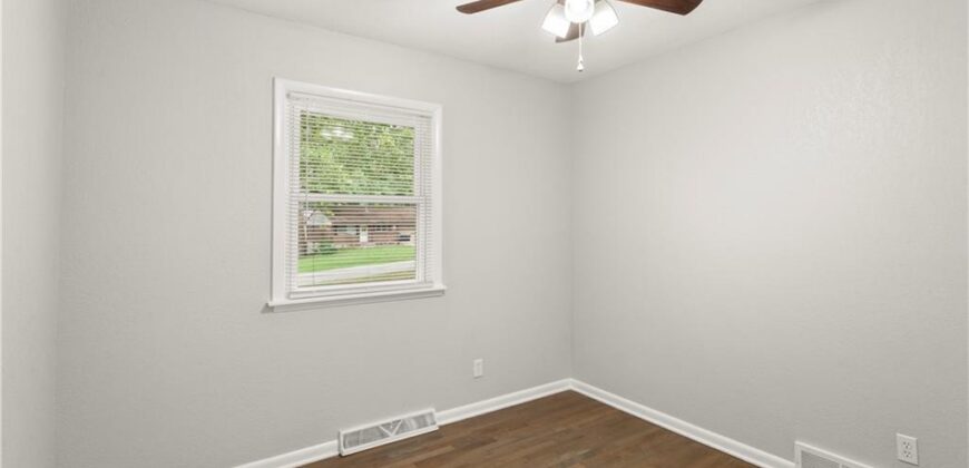 4157 N Cleveland Avenue, Kansas City, MO 64117