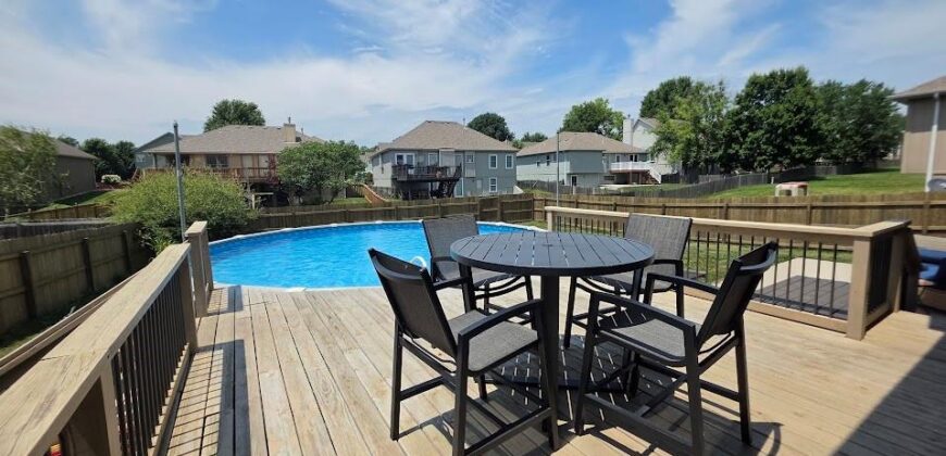 14606 Green Castle Street, Smithville, MO 64089