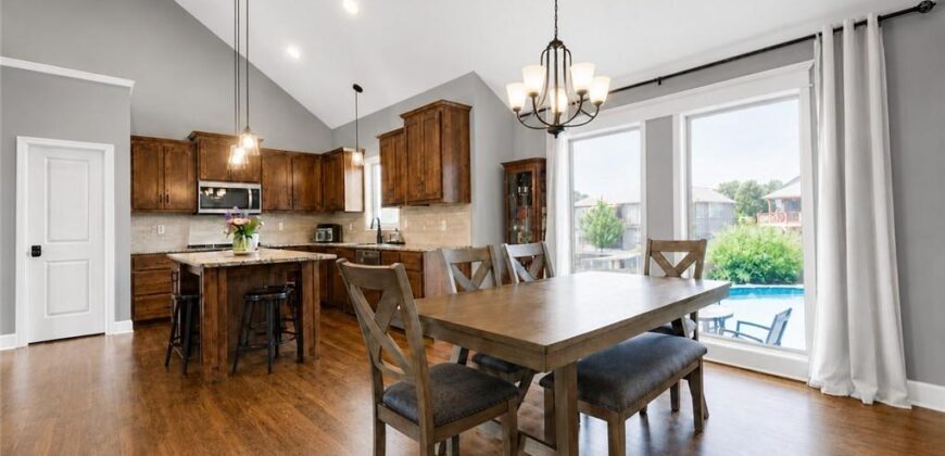 14606 Green Castle Street, Smithville, MO 64089