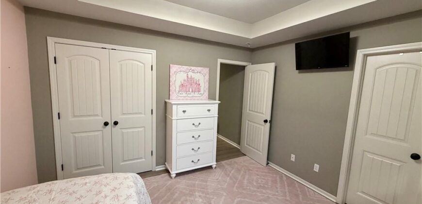 1406 NE 107th Terrace, Kansas City, MO 64155