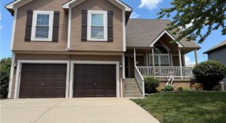 8000 NE 112th Street, Kansas City, MO 64157