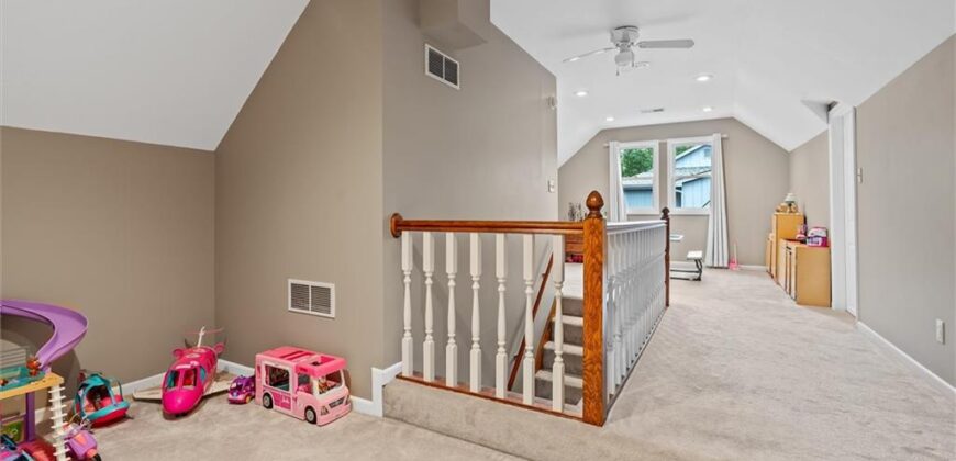1402 Colony Drive, Kearney, MO 64060