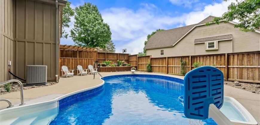 1402 Colony Drive, Kearney, MO 64060