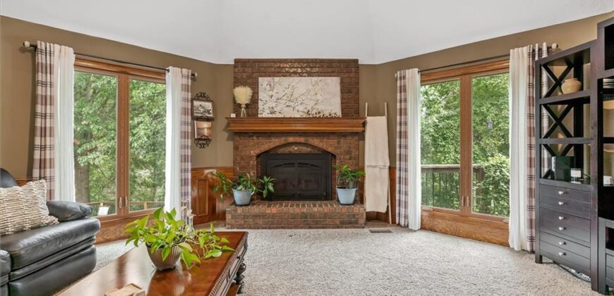 1402 Colony Drive, Kearney, MO 64060