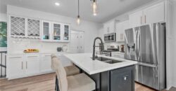 9600 N Lenox Place, Kansas City, MO 64154