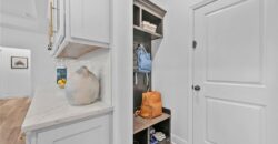 9600 N Lenox Place, Kansas City, MO 64154