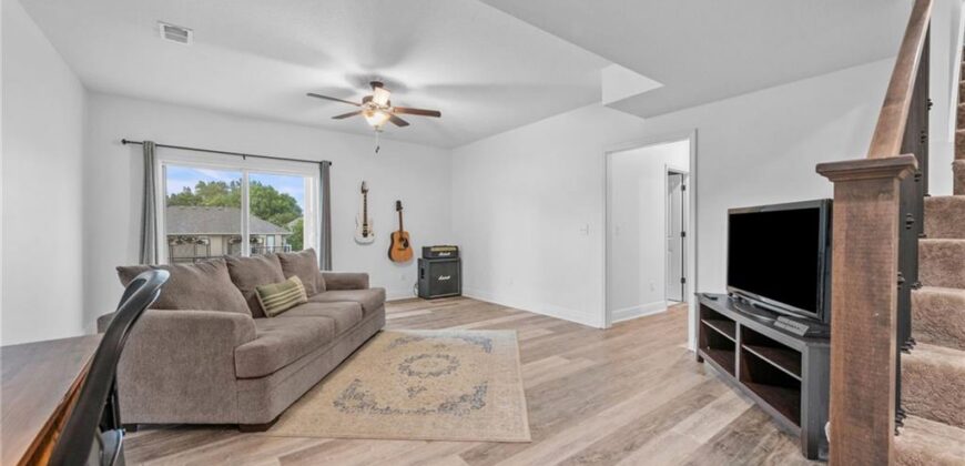 9600 N Lenox Place, Kansas City, MO 64154