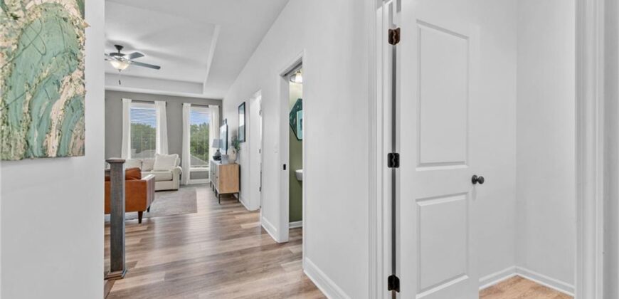 9600 N Lenox Place, Kansas City, MO 64154