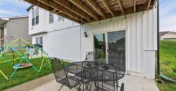 9600 N Lenox Place, Kansas City, MO 64154