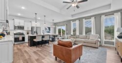 9600 N Lenox Place, Kansas City, MO 64154