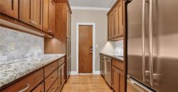 1305 NW 43rd Terrace, Kansas City, MO 64116