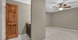 1305 NW 43rd Terrace, Kansas City, MO 64116