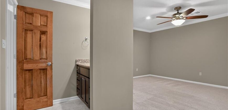 1305 NW 43rd Terrace, Kansas City, MO 64116