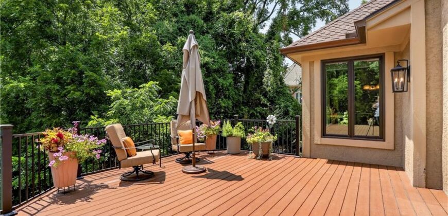 1305 NW 43rd Terrace, Kansas City, MO 64116