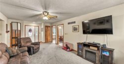 402 E 16th Street Circle, Kearney, MO 64060