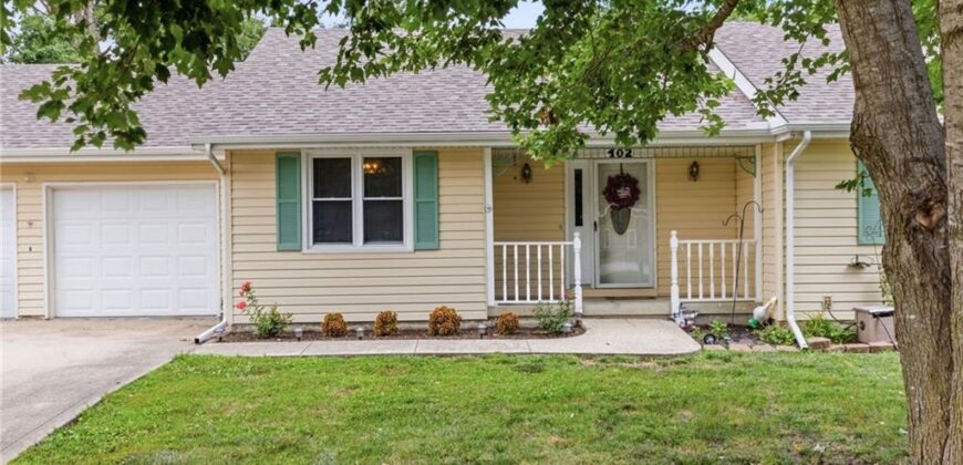 402 E 16th Street Circle, Kearney, MO 64060