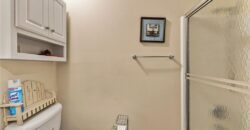 402 E 16th Street Circle, Kearney, MO 64060