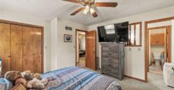 402 E 16th Street Circle, Kearney, MO 64060