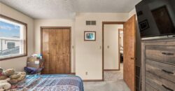 402 E 16th Street Circle, Kearney, MO 64060