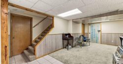 402 E 16th Street Circle, Kearney, MO 64060