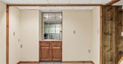 402 E 16th Street Circle, Kearney, MO 64060