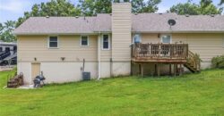 402 E 16th Street Circle, Kearney, MO 64060