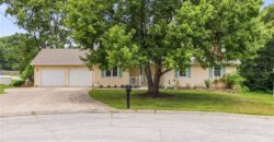 402 E 16th Street Circle, Kearney, MO 64060