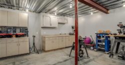 10208 N Farley Avenue, Kansas City, MO 64157