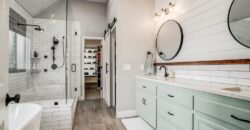 10208 N Farley Avenue, Kansas City, MO 64157