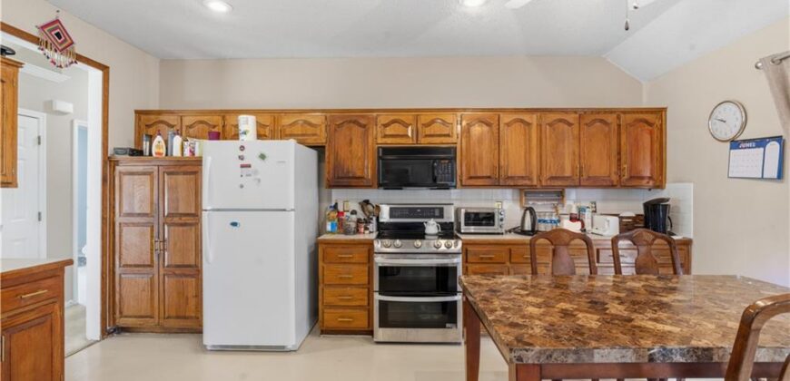 10126 N Highland Terrace, Kansas City, MO 64155