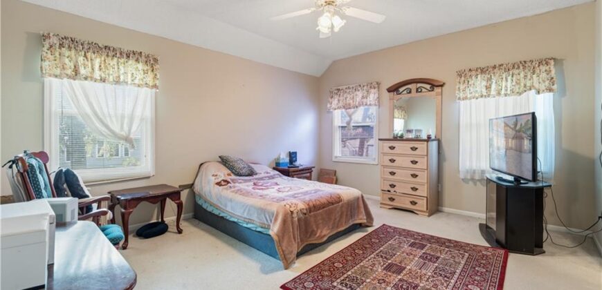 10126 N Highland Terrace, Kansas City, MO 64155