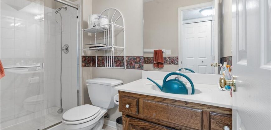 10126 N Highland Terrace, Kansas City, MO 64155