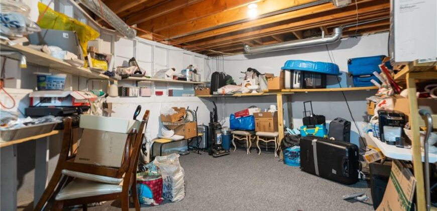10126 N Highland Terrace, Kansas City, MO 64155