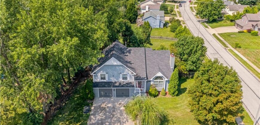 10126 N Highland Terrace, Kansas City, MO 64155