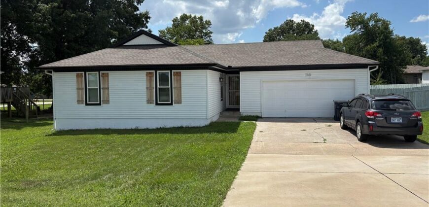 10512 N Oak Trafficway, Kansas City, MO 64155