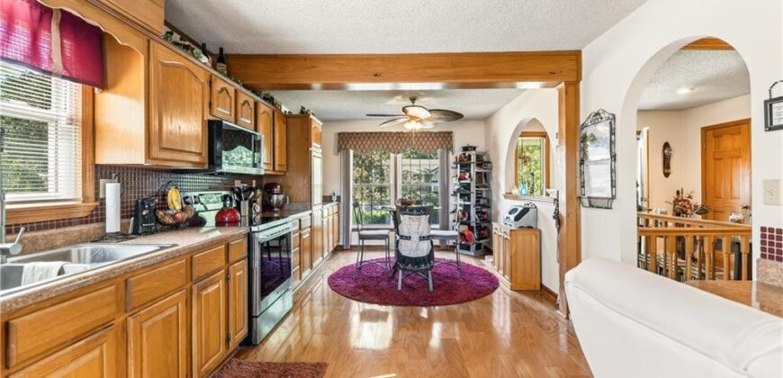 7301 NW 79th Street, Kansas City, MO 64152