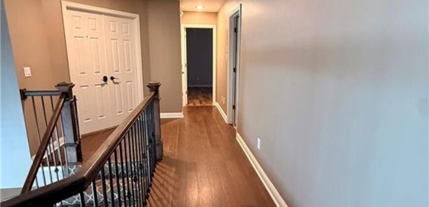 1437 Coventry Lane, Liberty, MO 64068