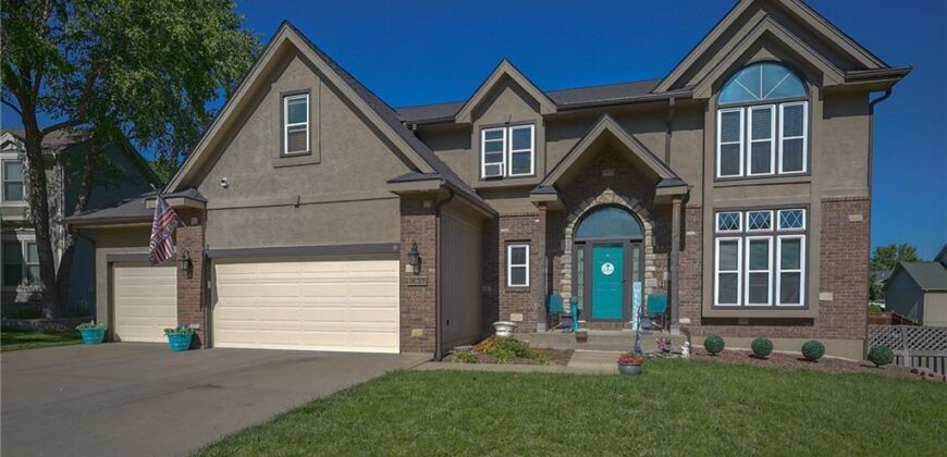 1437 Coventry Lane, Liberty, MO 64068