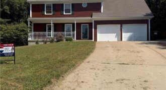12639 NW Buck Creek Drive, Kansas City, MO 64152