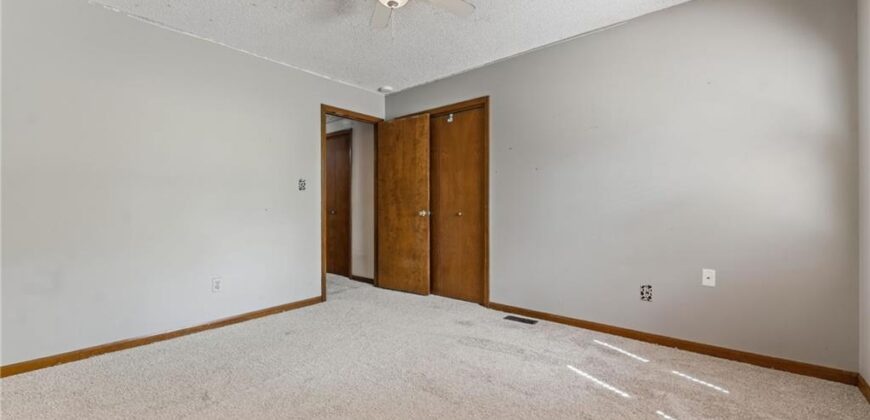12639 NW Buck Creek Drive, Kansas City, MO 64152