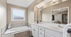 6190 N Nevada Avenue, Parkville, MO 64152