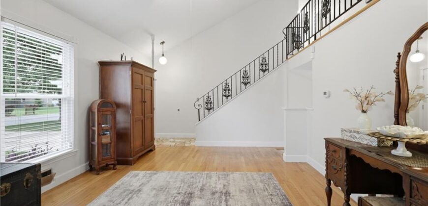 1611 NE 50th Street, Kansas City, MO 64118