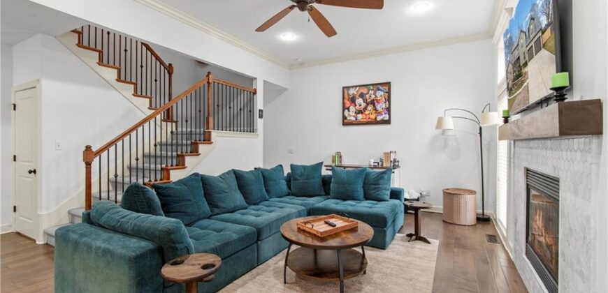 8119 NW Venita Street, Weatherby Lake, MO 64152